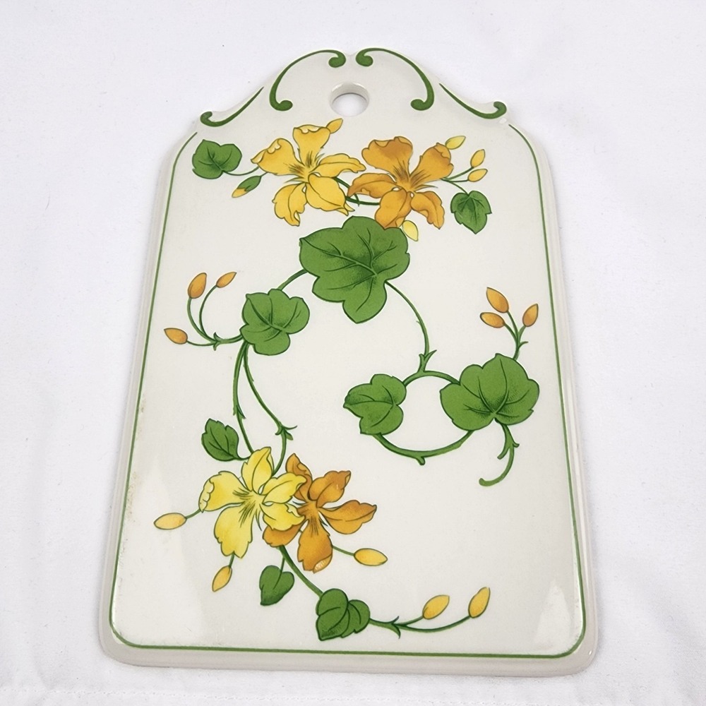 Villeroy & Boch Geranium Cheese & Cracker Board Germany Charcuterie 10 x 6.5 in